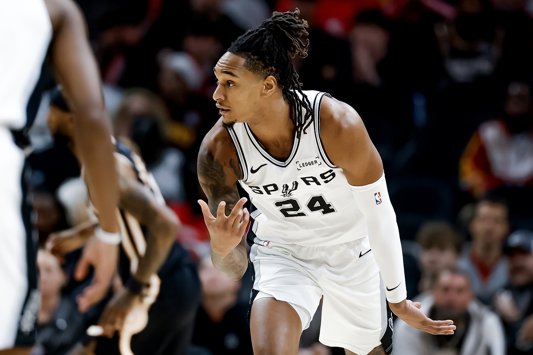 百家乐玩法-瓦塞尔谈失利：对手疯狂冲抢篮板 我们必须打得更有身体对抗