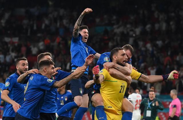 百家乐玩法-【观察】团队足球征服欧洲杯，缺球星那就全队皆主角